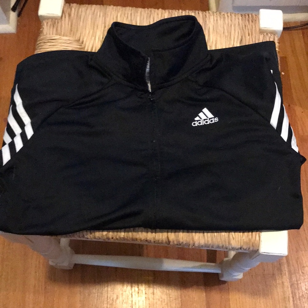 Boy’s Adidas jacket!!! Size 14/16.